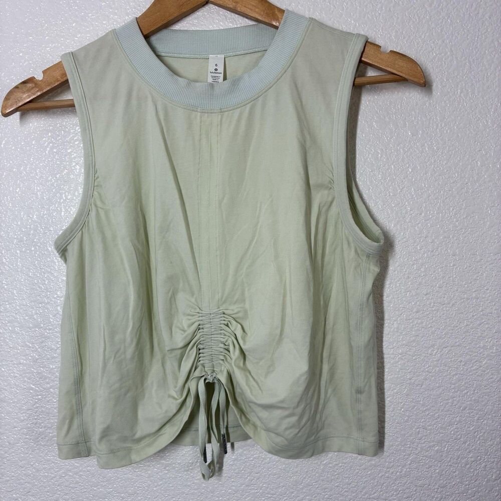Lululemon Tank Top Womens 6 Green Ruched Front Drawstring Hem Athletic Yoga